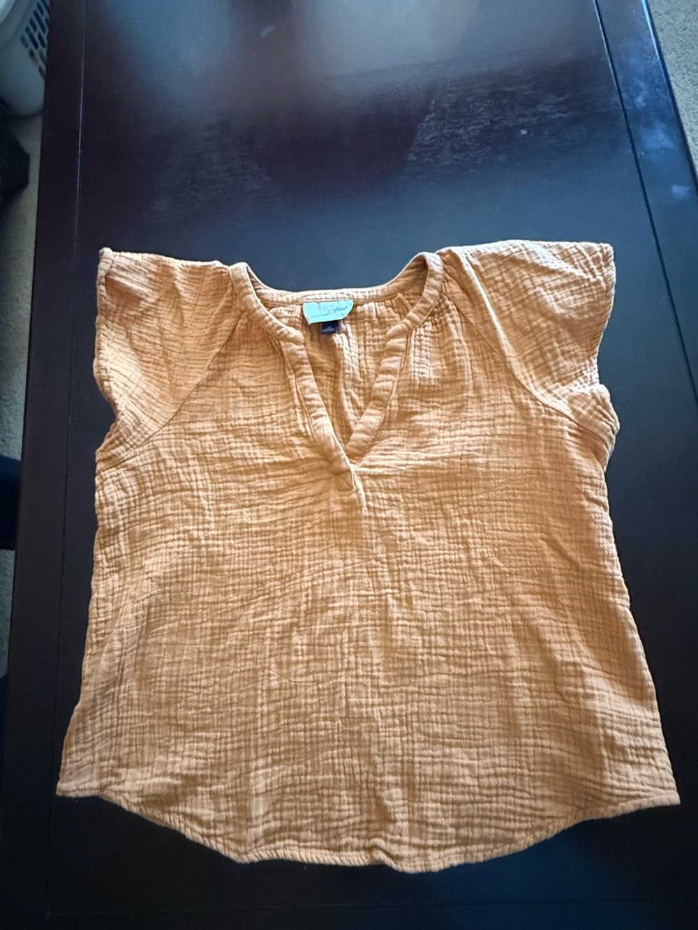 Universal Thread Mustard Gauze V-Neck Women's Top 100% cotton